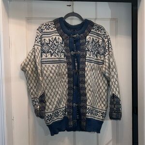 Vintage Dale of Norway cardigan sweater